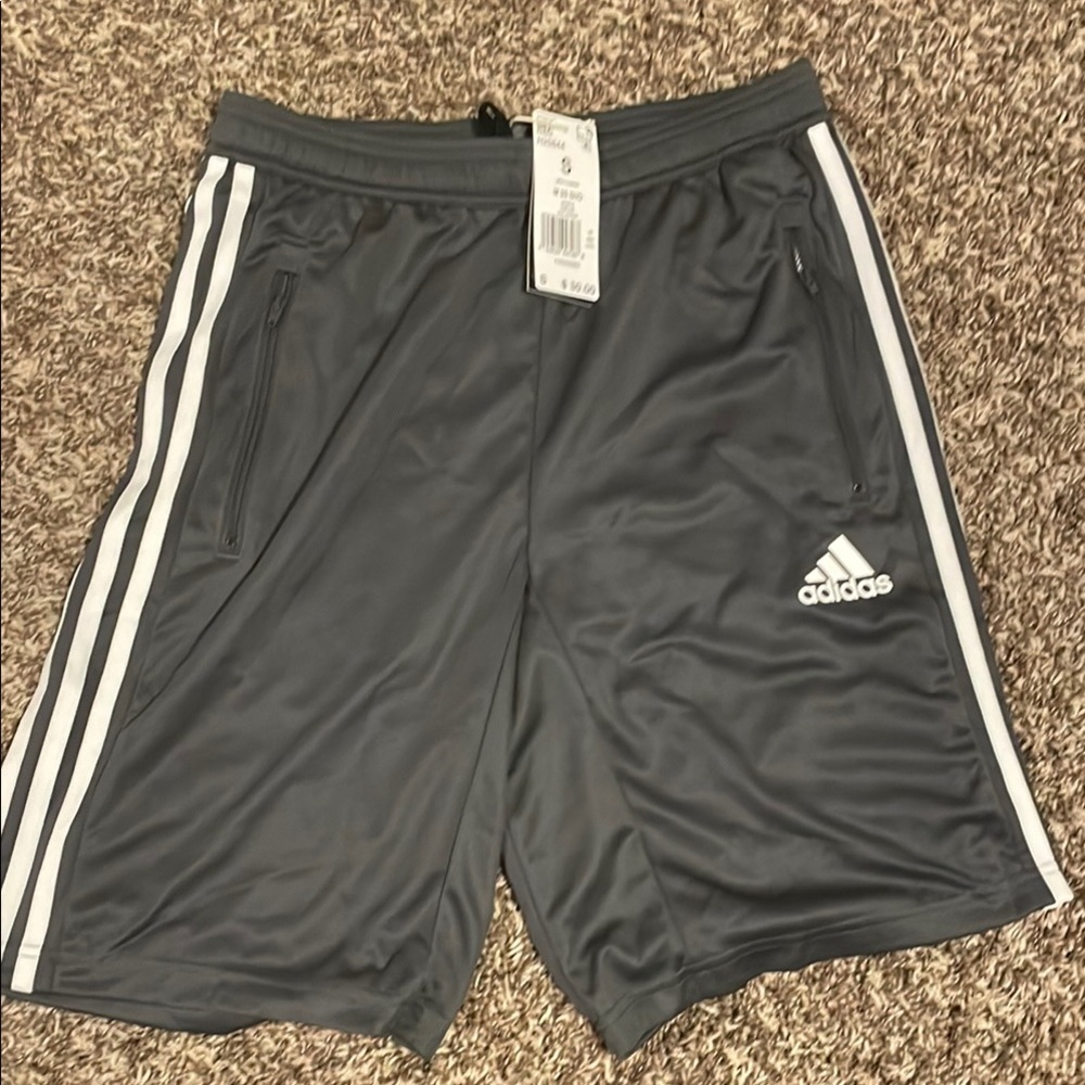 Adidas Men's Gray Shorts Small